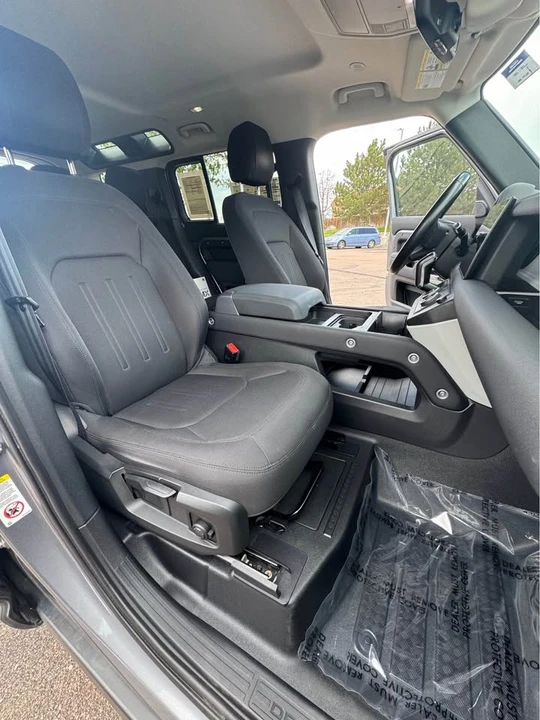 2022 Land Rover Defender L663 - Image 13 of 19