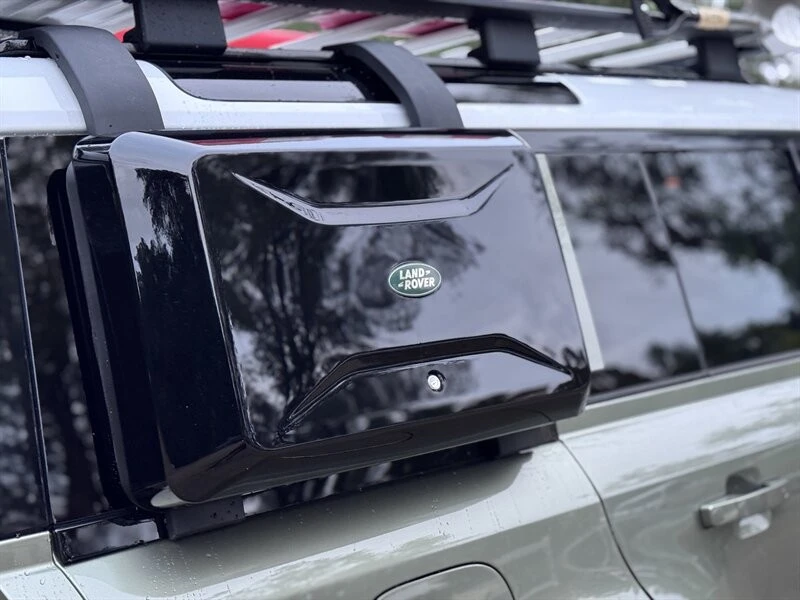 2022 Land Rover Defender L663 - Image 16 of 21
