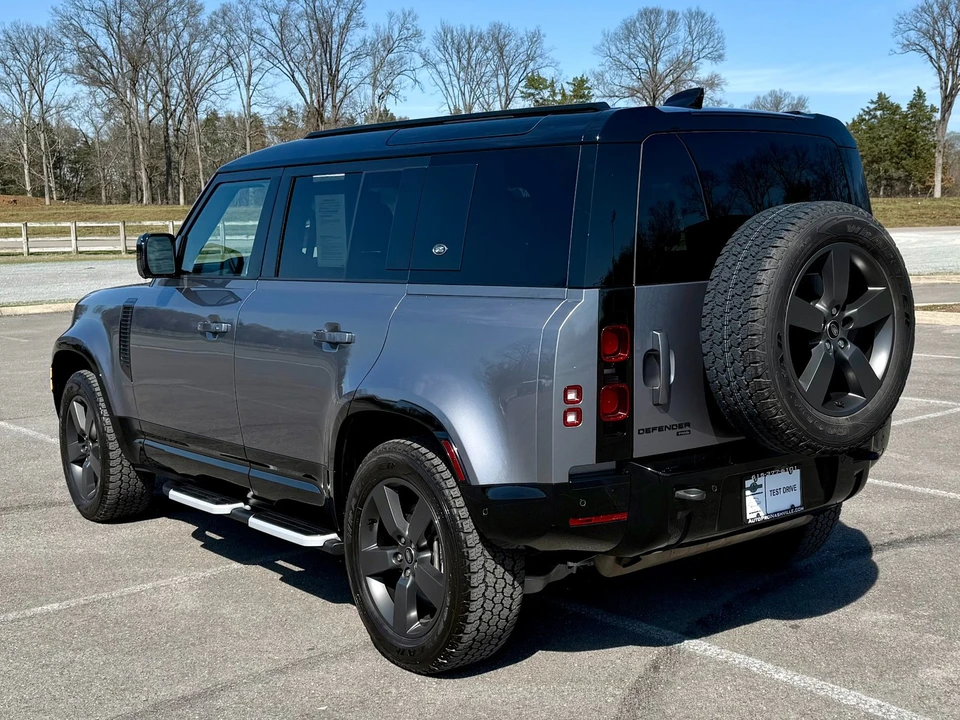 2022 Land Rover Defender L663 - Image 4 of 21