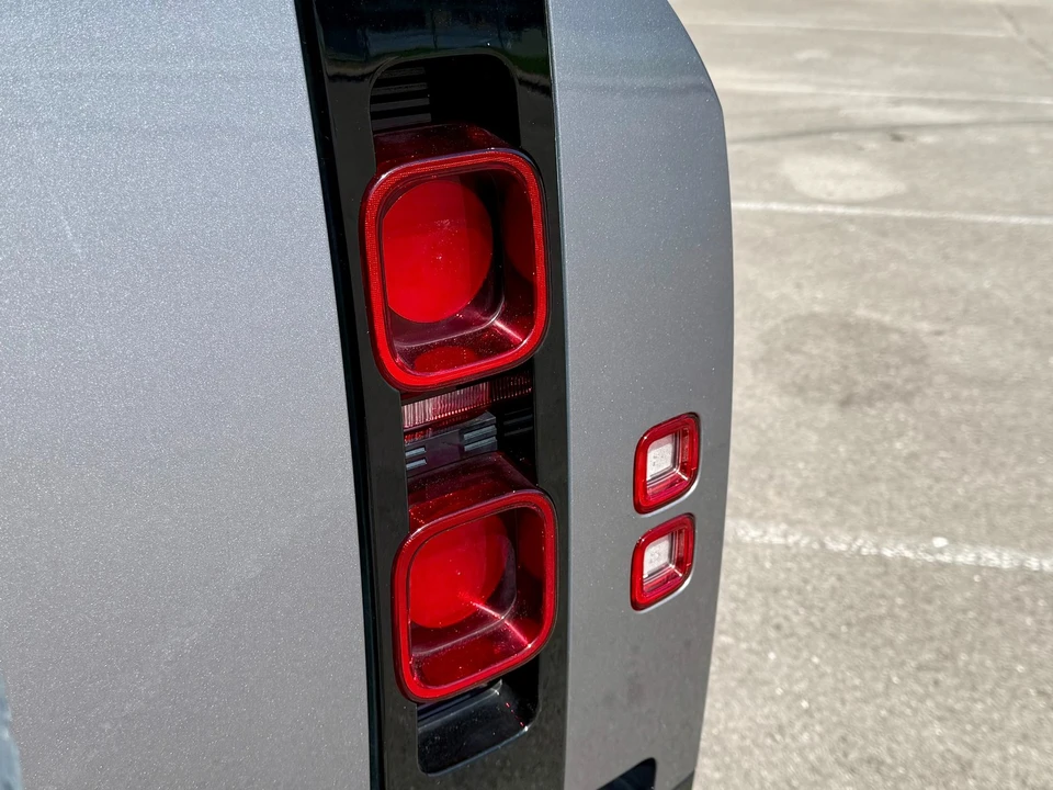 2022 Land Rover Defender L663 - Image 14 of 21