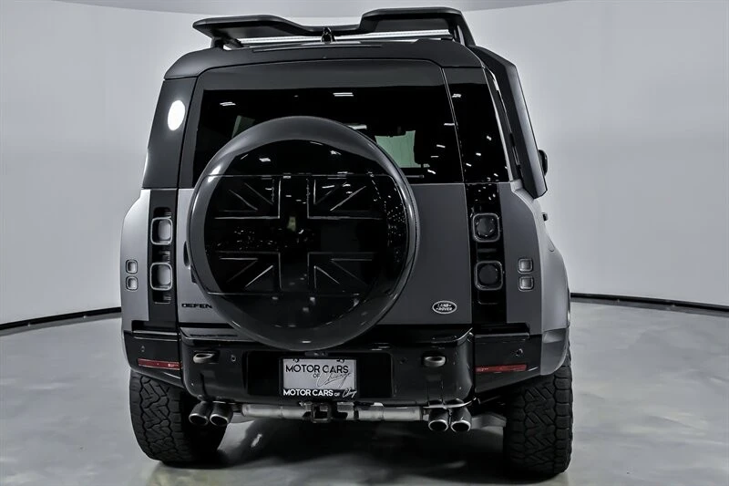 2022 Land Rover Defender L663 - Image 10 of 12