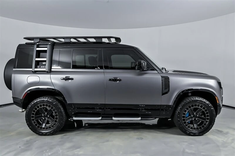 2022 Land Rover Defender L663 - Image 14 of 21