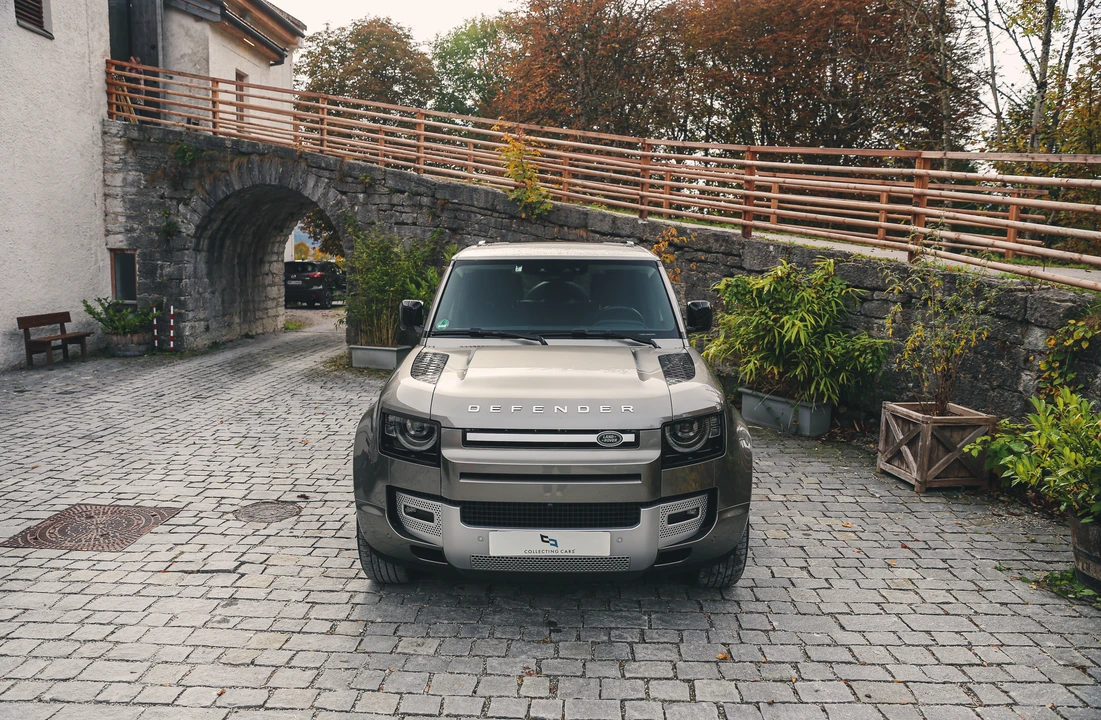 2022 Land Rover Defender L663 - Image 10 of 31