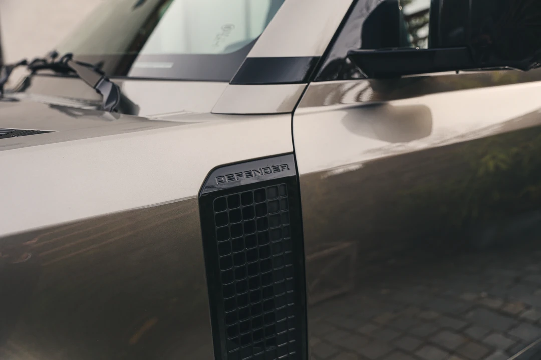 2022 Land Rover Defender L663 - Image 27 of 31