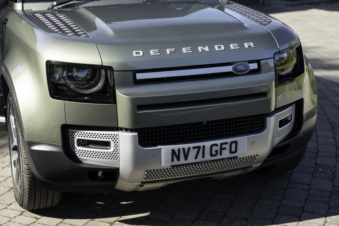 2022 Land Rover Defender L663 - Image 24 of 31
