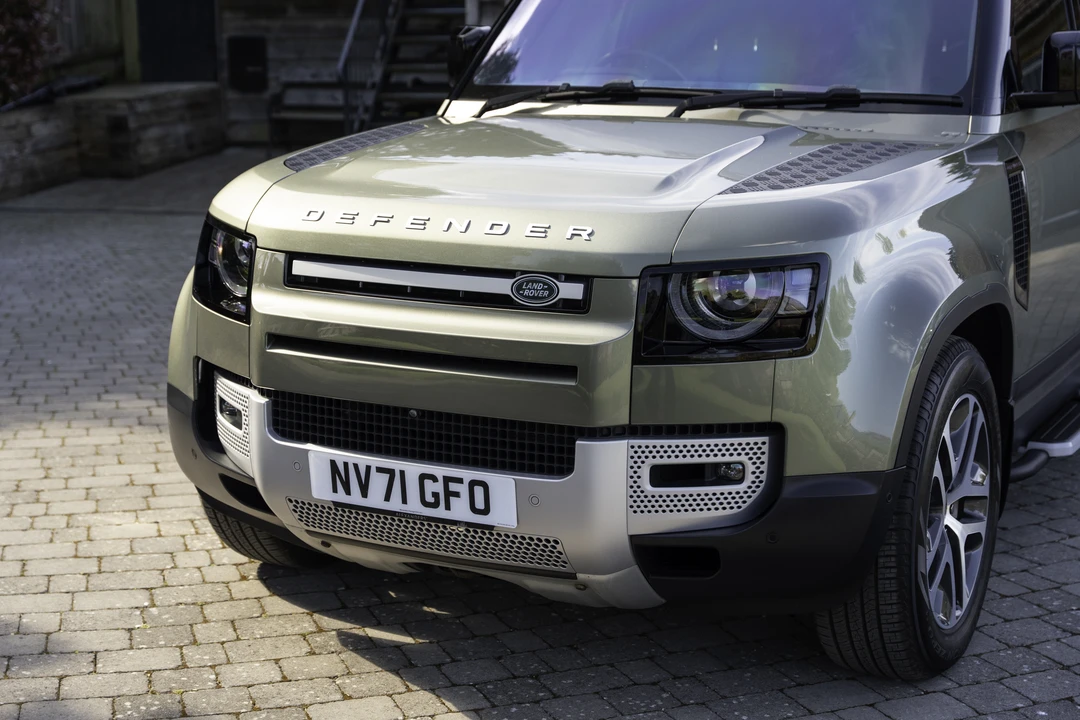 2022 Land Rover Defender L663 - Image 29 of 31