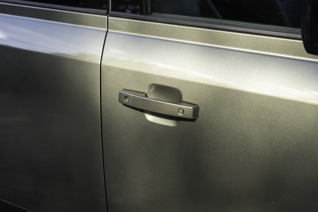 2022 Land Rover Defender L663 - Image 11 of 31
