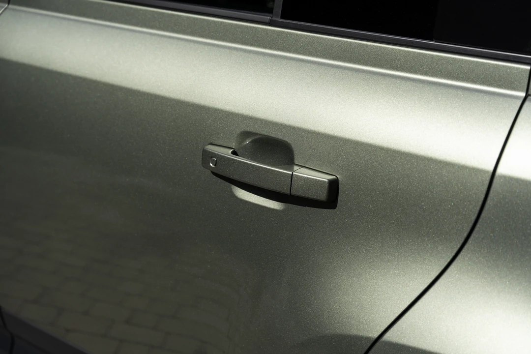 2022 Land Rover Defender L663 - Image 17 of 31