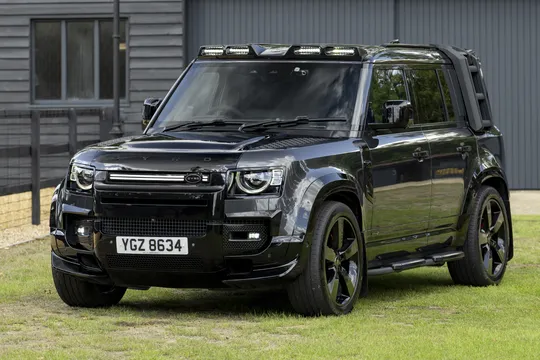 2022 Land Rover Defender 110 D300 X Gyro Edition