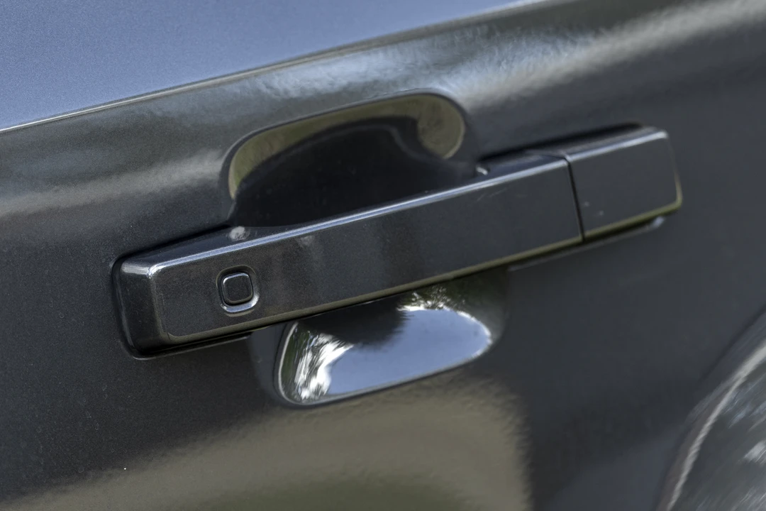 2022 Land Rover Defender L663 - Image 29 of 31