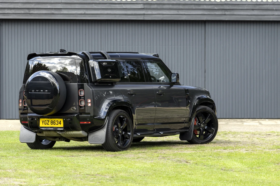 2022 Land Rover Defender L663 - Image 7 of 31
