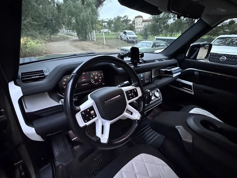 2022 Land Rover Defender L663 - Image 6 of 21