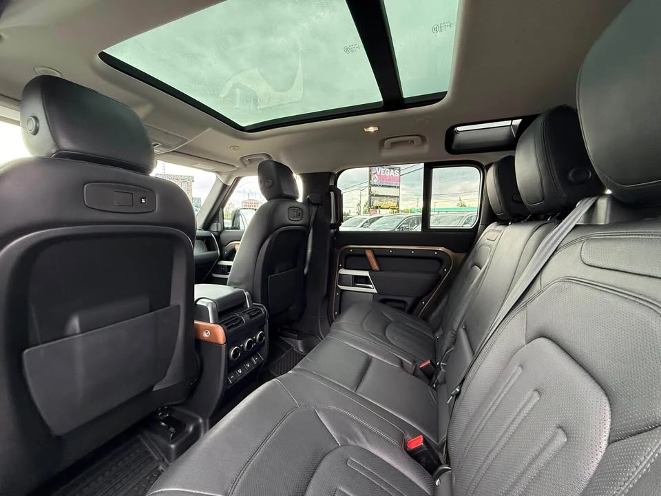 2022 Land Rover Defender L663 - Image 9 of 20
