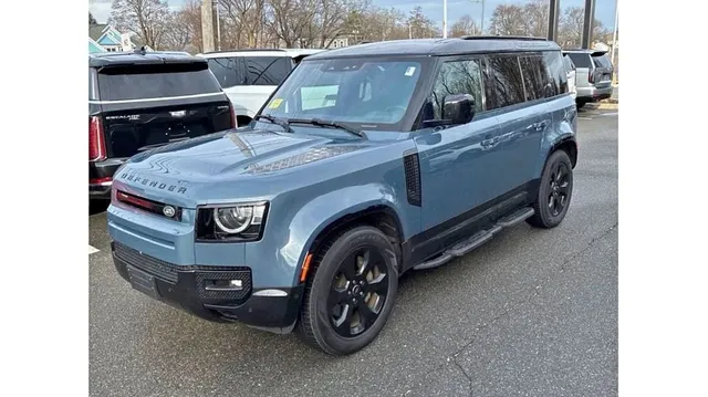 2022 Land Rover Defender 110