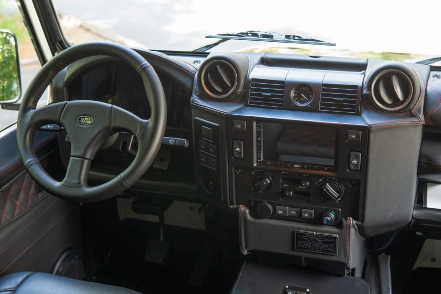 2022 Land Rover Defender L663 - Image 14 of 20