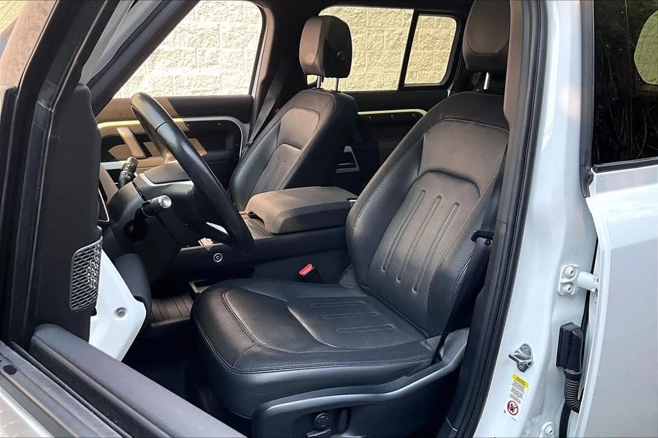 2022 Land Rover Defender L663 - Image 9 of 20