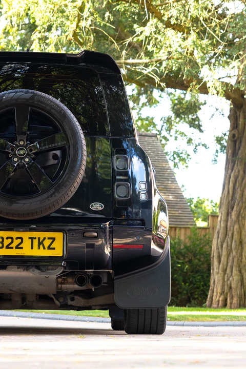 2022 Land Rover Defender L663 - Image 30 of 31