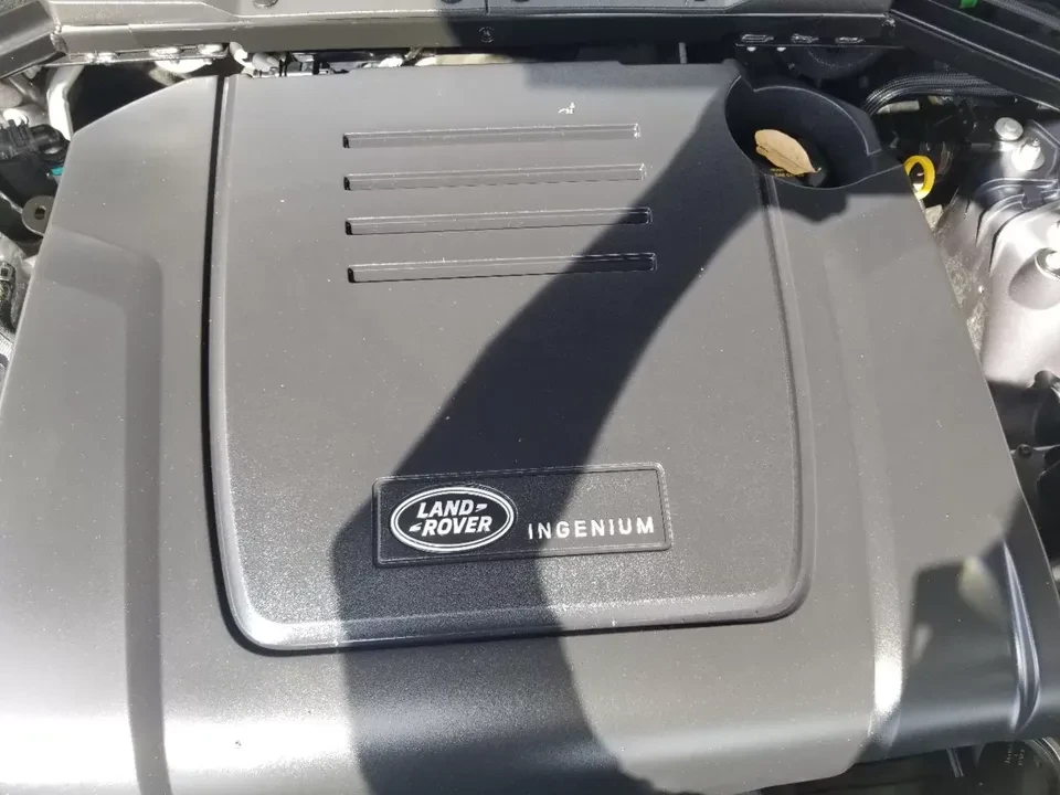 2022 Land Rover Defender L663 - Image 18 of 19