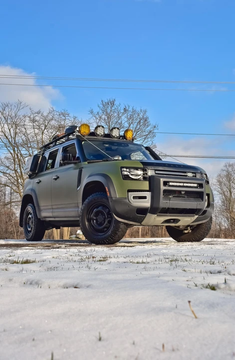 2022 Land Rover Defender L663 - Image 8 of 14