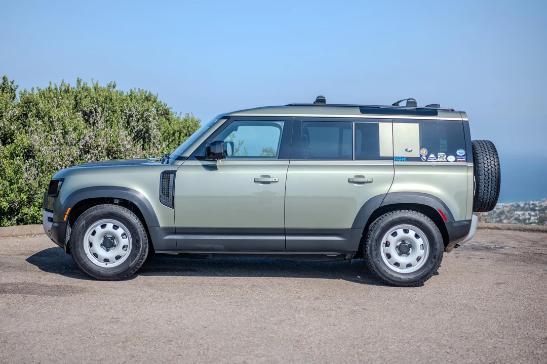 2022 Land Rover Defender L663 - Image 6 of 31