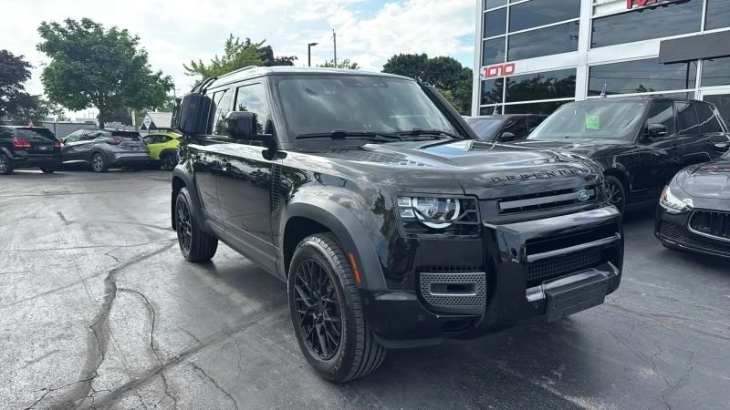 2022 Land Rover Defender L663 - Image 2 of 11