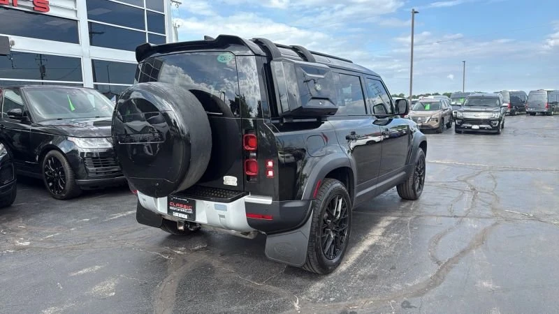 2022 Land Rover Defender L663 - Image 6 of 11