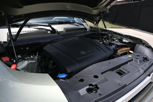 2022 Land Rover Defender L663 - Image 23 of 24
