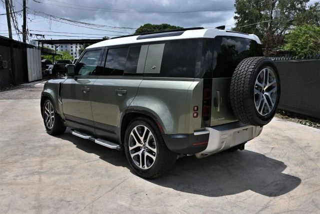2022 Land Rover Defender L663 - Image 3 of 24