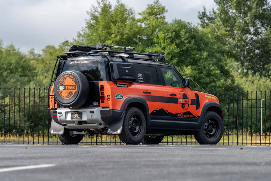 2022 Land Rover Defender L663 - Image 3 of 31