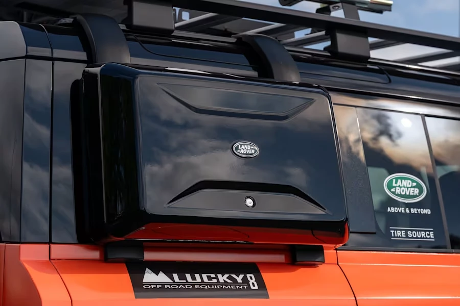 2022 Land Rover Defender L663 - Image 17 of 31