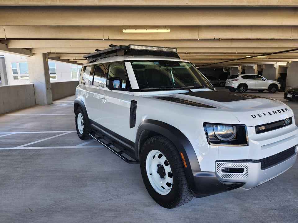 2022 Land Rover Defender L663 - Image 20 of 31