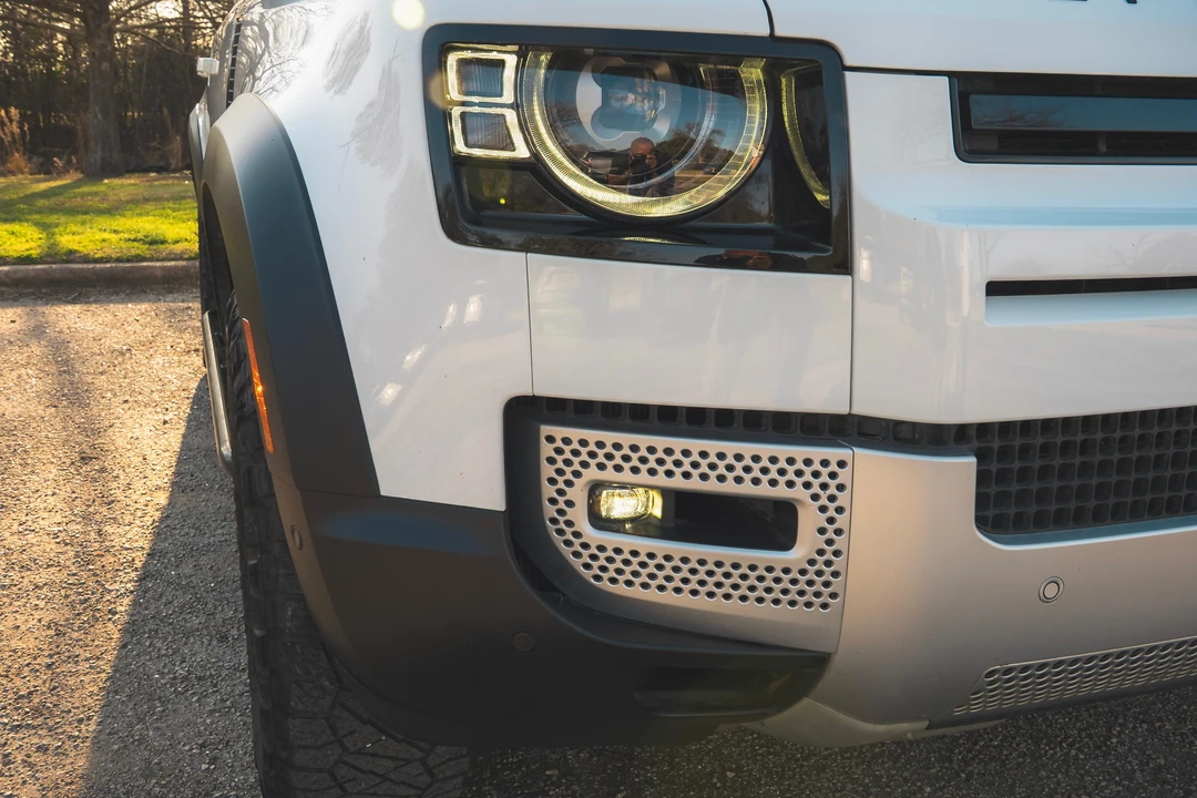 2022 Land Rover Defender L663 - Image 23 of 31
