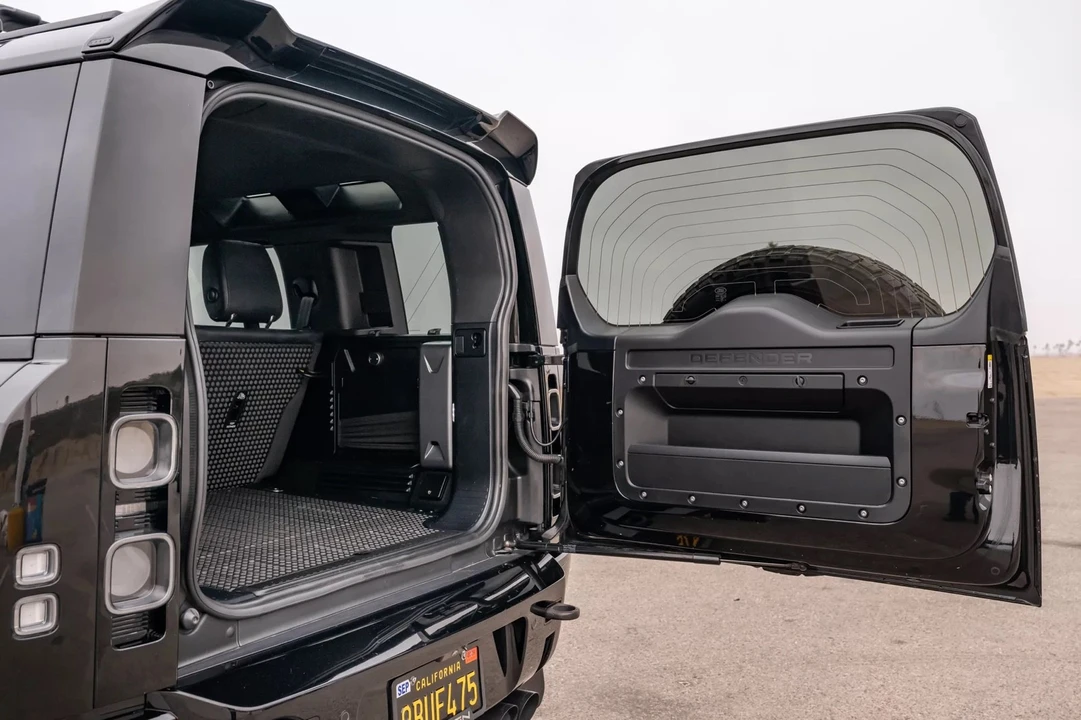 2022 Land Rover Defender L663 - Image 16 of 21