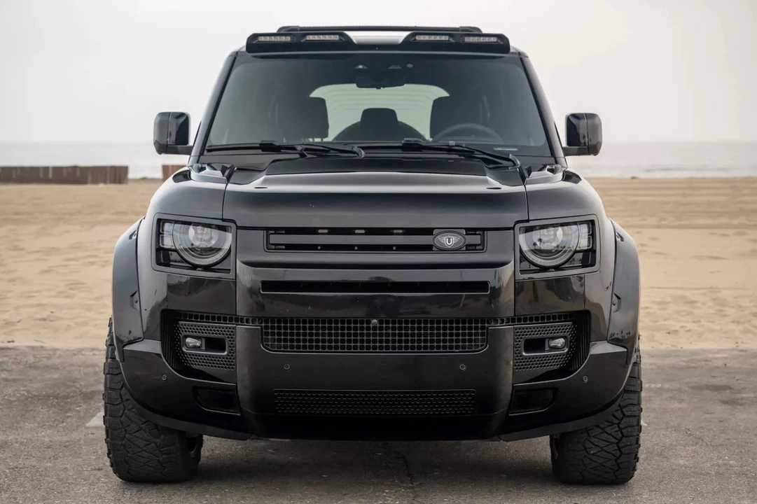 2022 Land Rover Defender L663 - Image 2 of 21