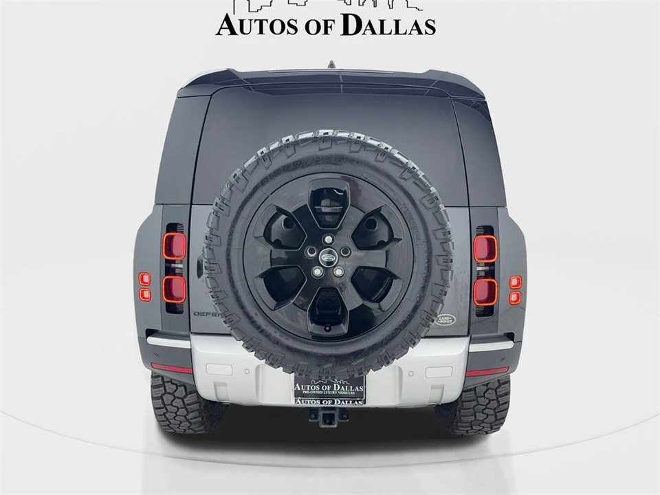 2022 Land Rover Defender L663 - Image 11 of 12