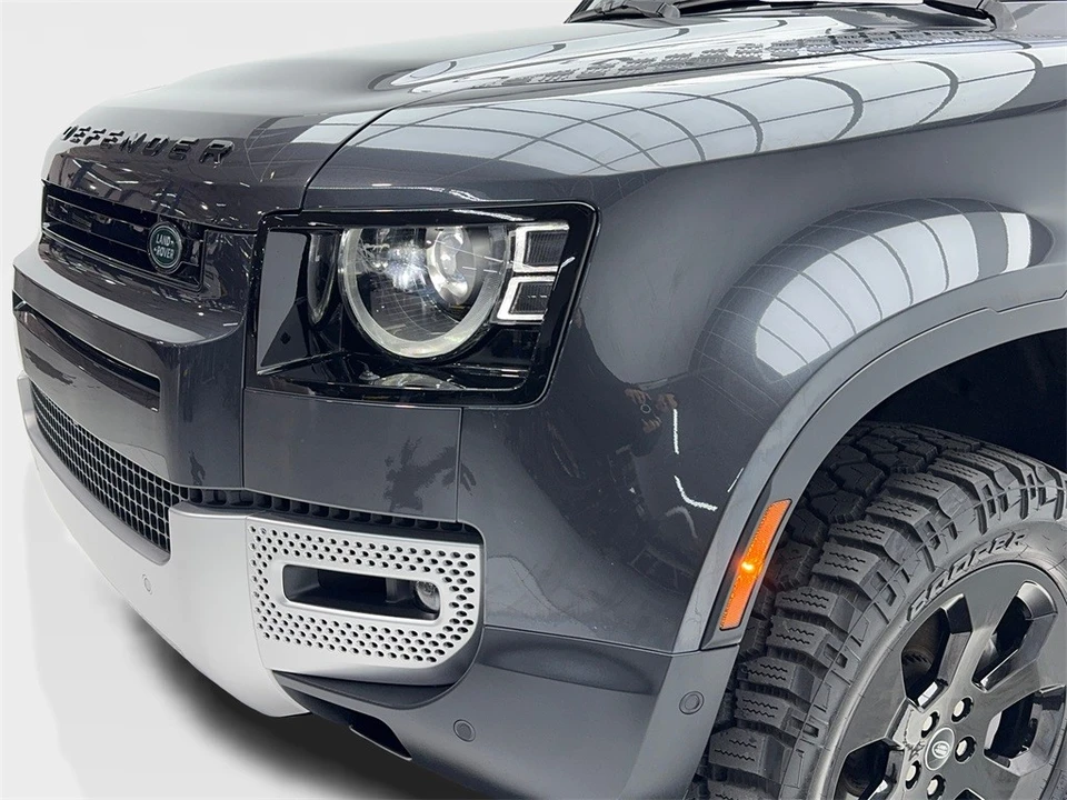 2022 Land Rover Defender L663 - Image 5 of 12