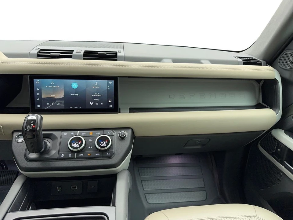 2022 Land Rover Defender L663 - Image 20 of 21