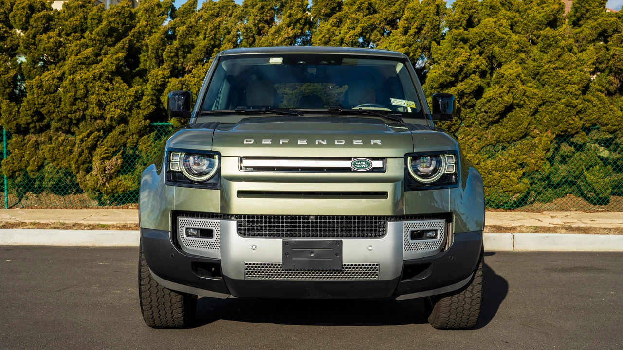 2022 Land Rover Defender L663 - Image 6 of 31