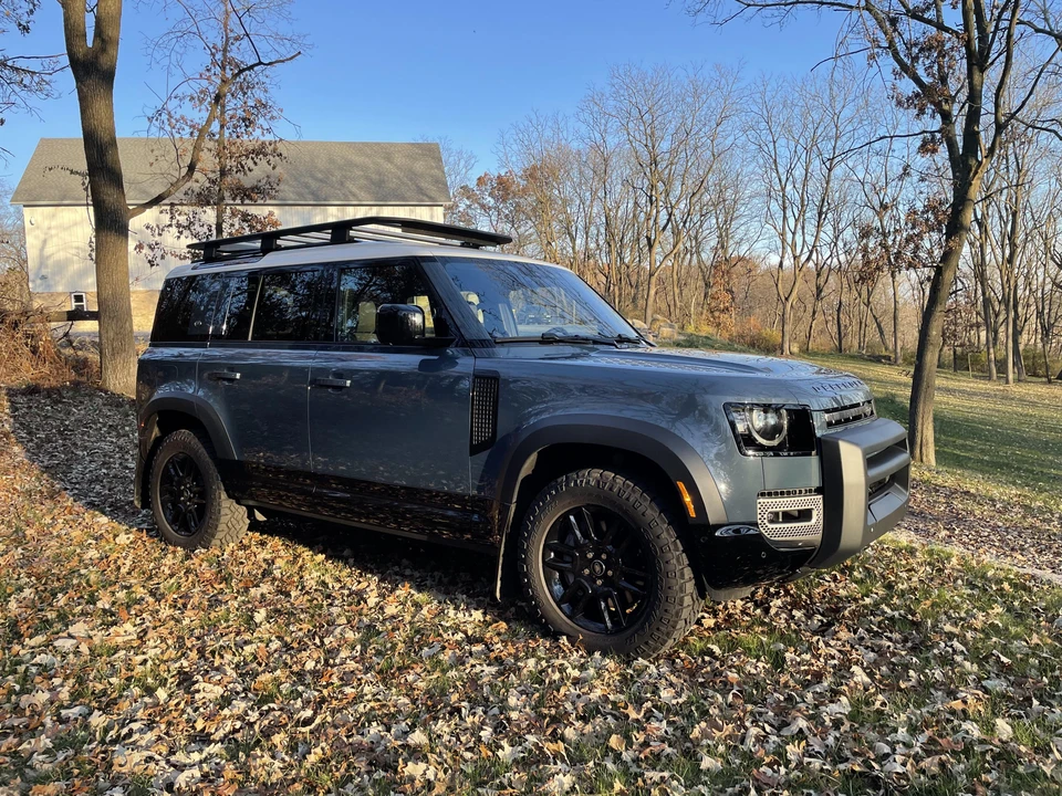 2022 Land Rover Defender L663 - Image 24 of 31