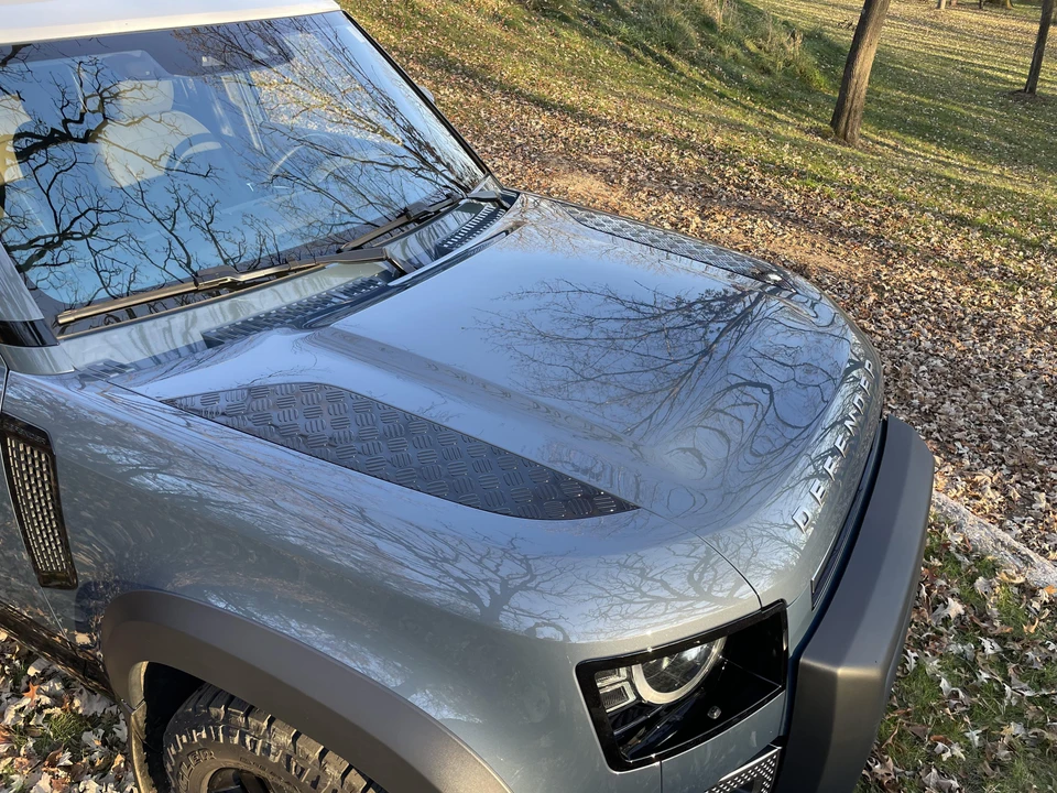 2022 Land Rover Defender L663 - Image 29 of 31