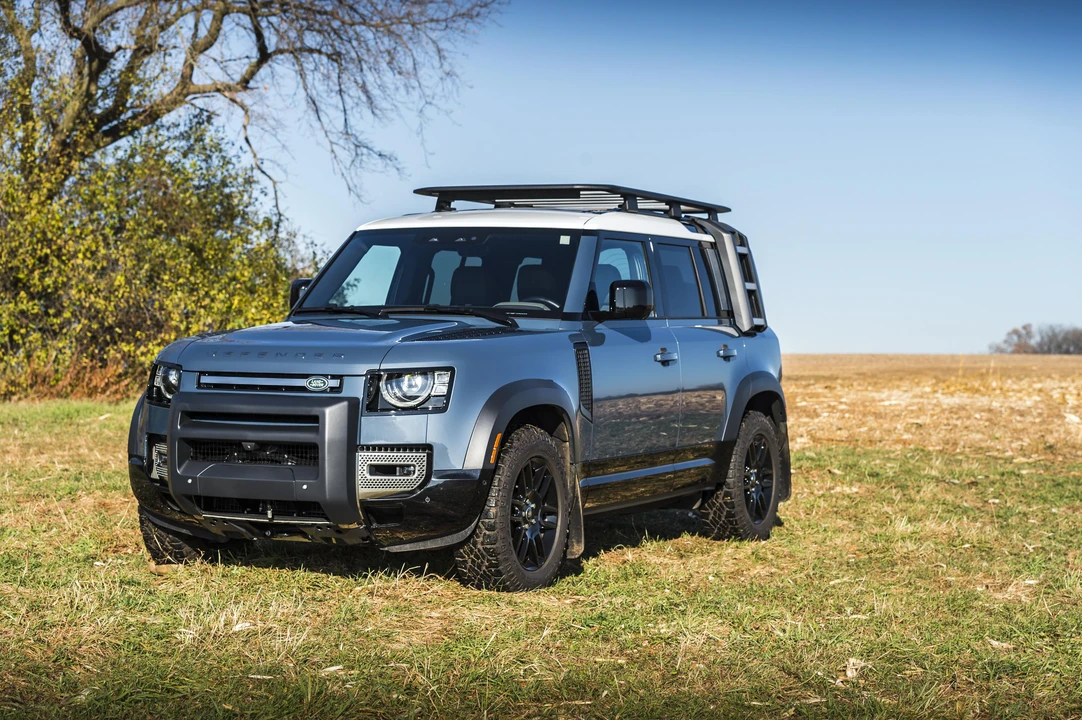2022 Land Rover Defender L663 - Image 10 of 31