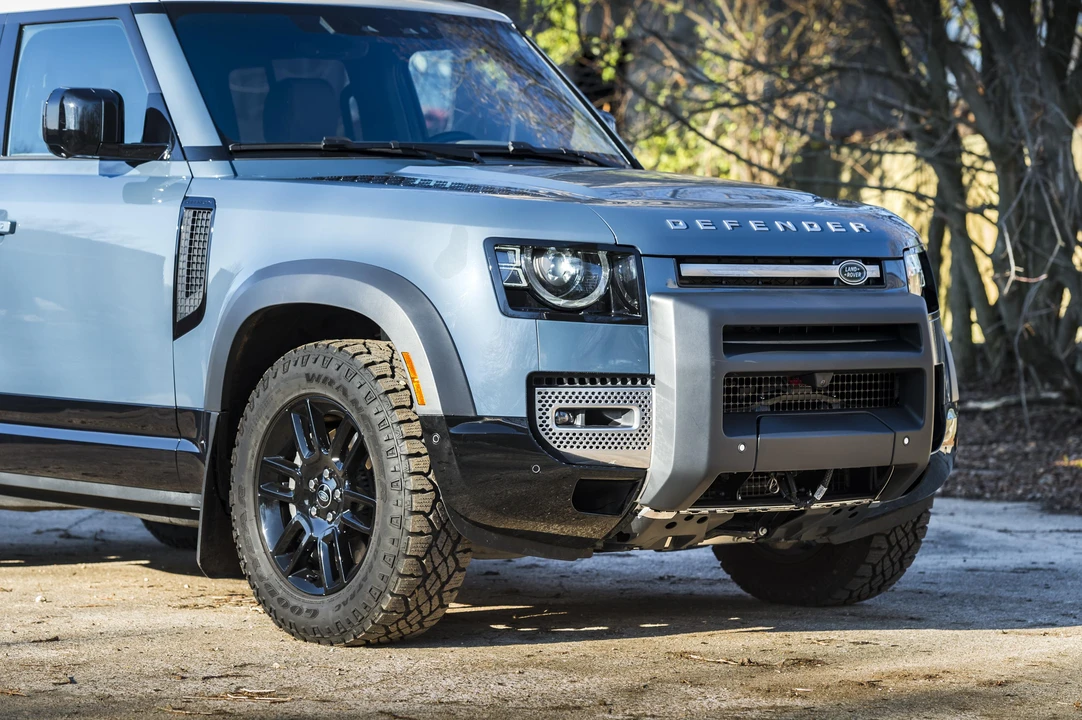 2022 Land Rover Defender L663 - Image 30 of 31