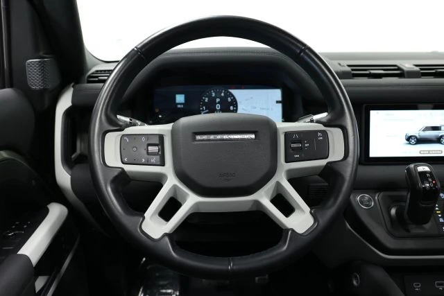 2022 Land Rover Defender L663 - Image 18 of 21