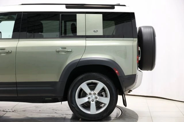 2022 Land Rover Defender L663 - Image 8 of 12