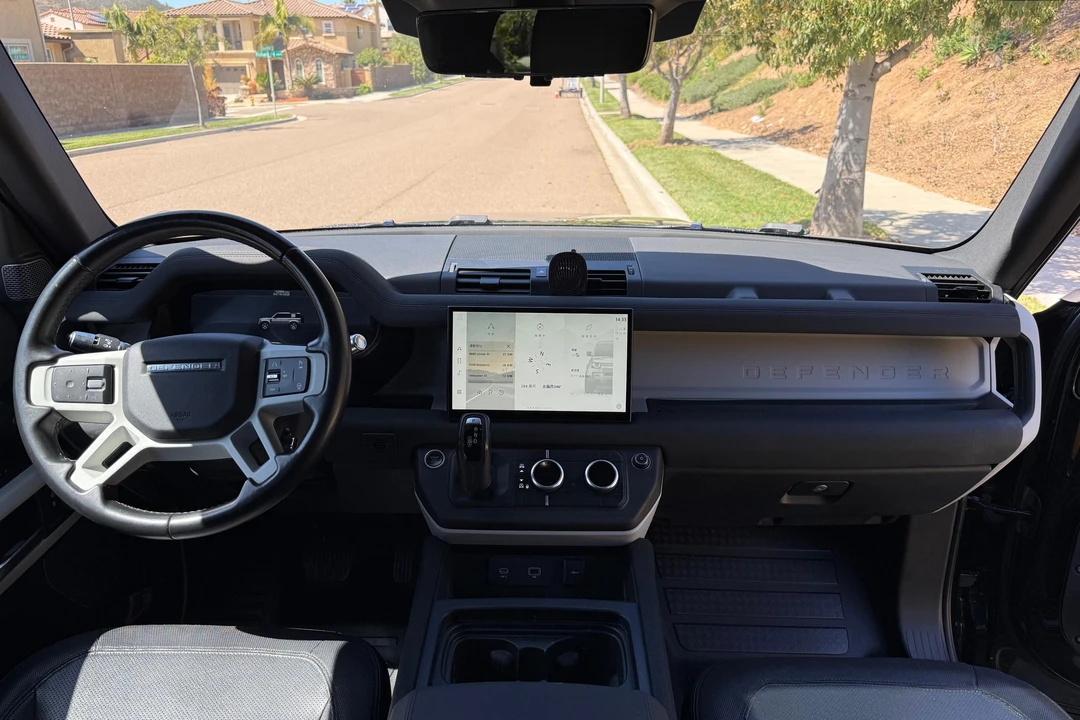 2022 Land Rover Defender L663 - Image 24 of 31
