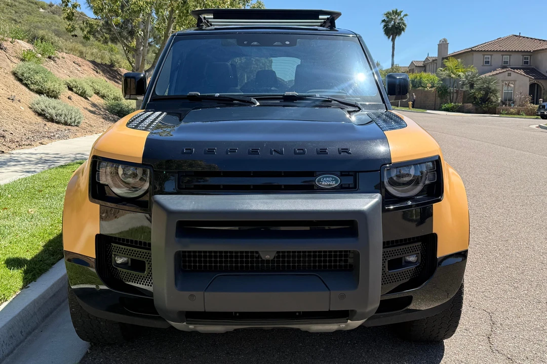 2022 Land Rover Defender L663 - Image 2 of 31