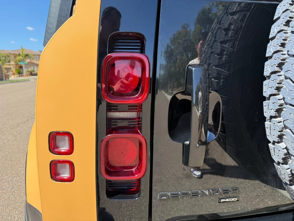 2022 Land Rover Defender L663 - Image 16 of 31