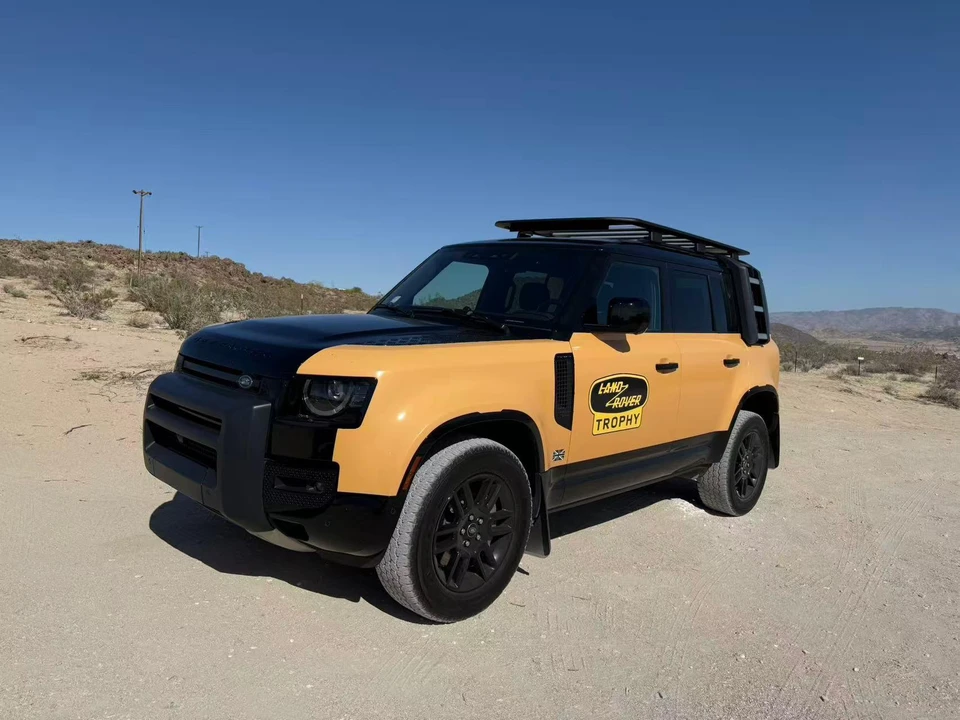2022 Land Rover Defender L663 - Image 8 of 31