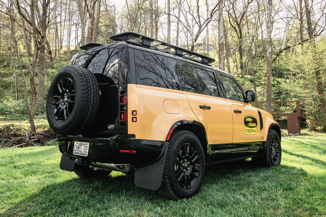 2022 Land Rover Defender L663 - Image 10 of 31