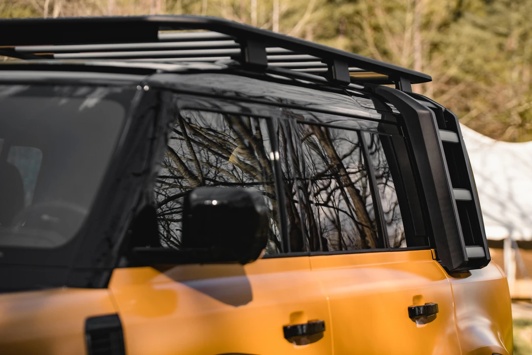 2022 Land Rover Defender L663 - Image 20 of 31